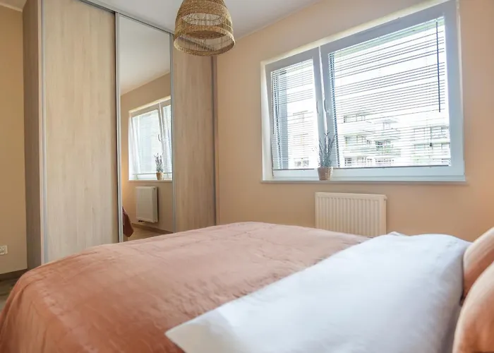 Jezyk-charming Free Parking * 波兹南